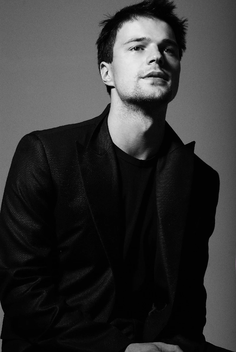 Данила Козловский